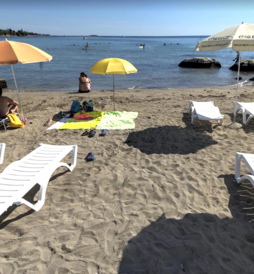 Sea View App Mirta Apartment Umag Exterior photo